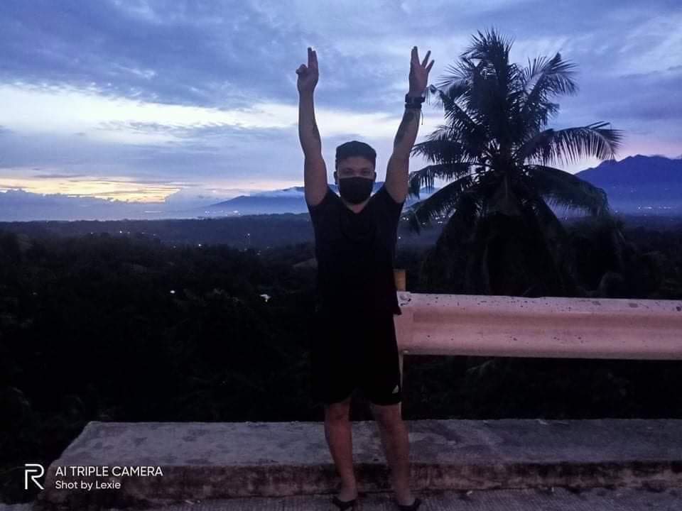 James massuer davao tweet media