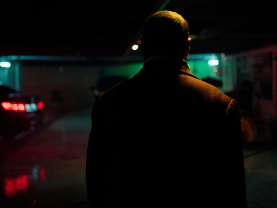 ARRIChannel's tweet image. See the world through the eyes of the #ARRI #ALEXA 35 and take a look at this behind-the-scenes footage of cinematographer Alper Kasap shooting the 8-part miniseries 'Sanzelize Dugun Salonu.' 🎥