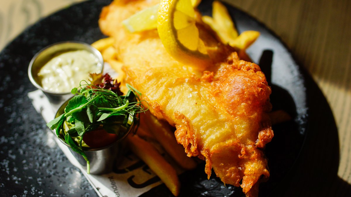 Mourne_GC's tweet photo. Some great dining options during @Mourne_GC Open Week! Food served daily 12 noon - 8.30pm 
https://t.co/fHuZcTd3PZ https://t.co/lYaJUUizSJ