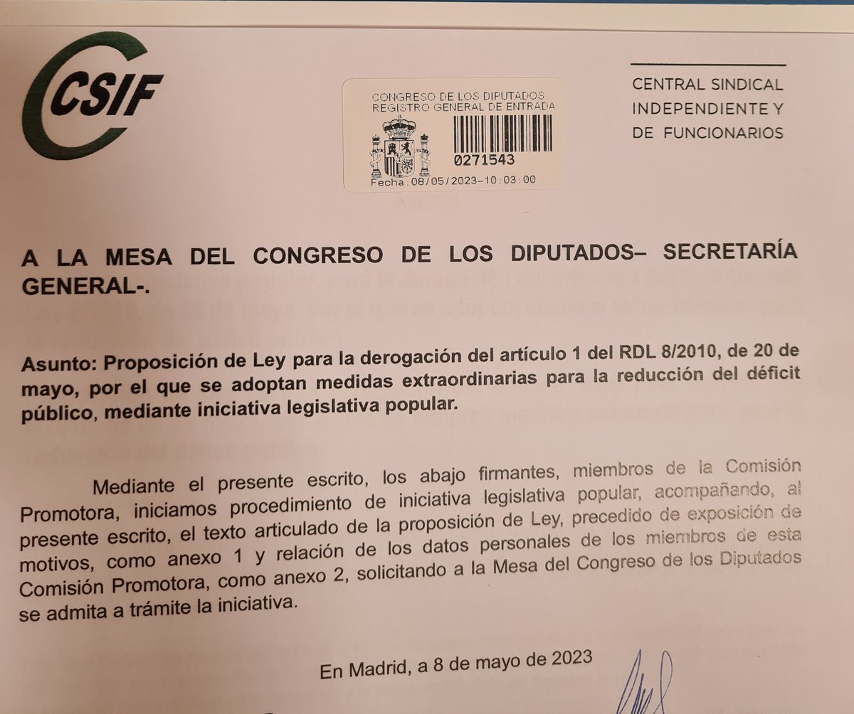 CSIFnacional's tweet image. Hoy presentamos en el @Congreso_Es una Iniciativa Legislativa Popular para que los #EmpleadosPúblicos recuperen las pagas extras íntegras.

#CSIF es el único sindicato que siempre ha defendido en la negociación la derogación de estos recortes.

Apoya con tu firma esta iniciativa.