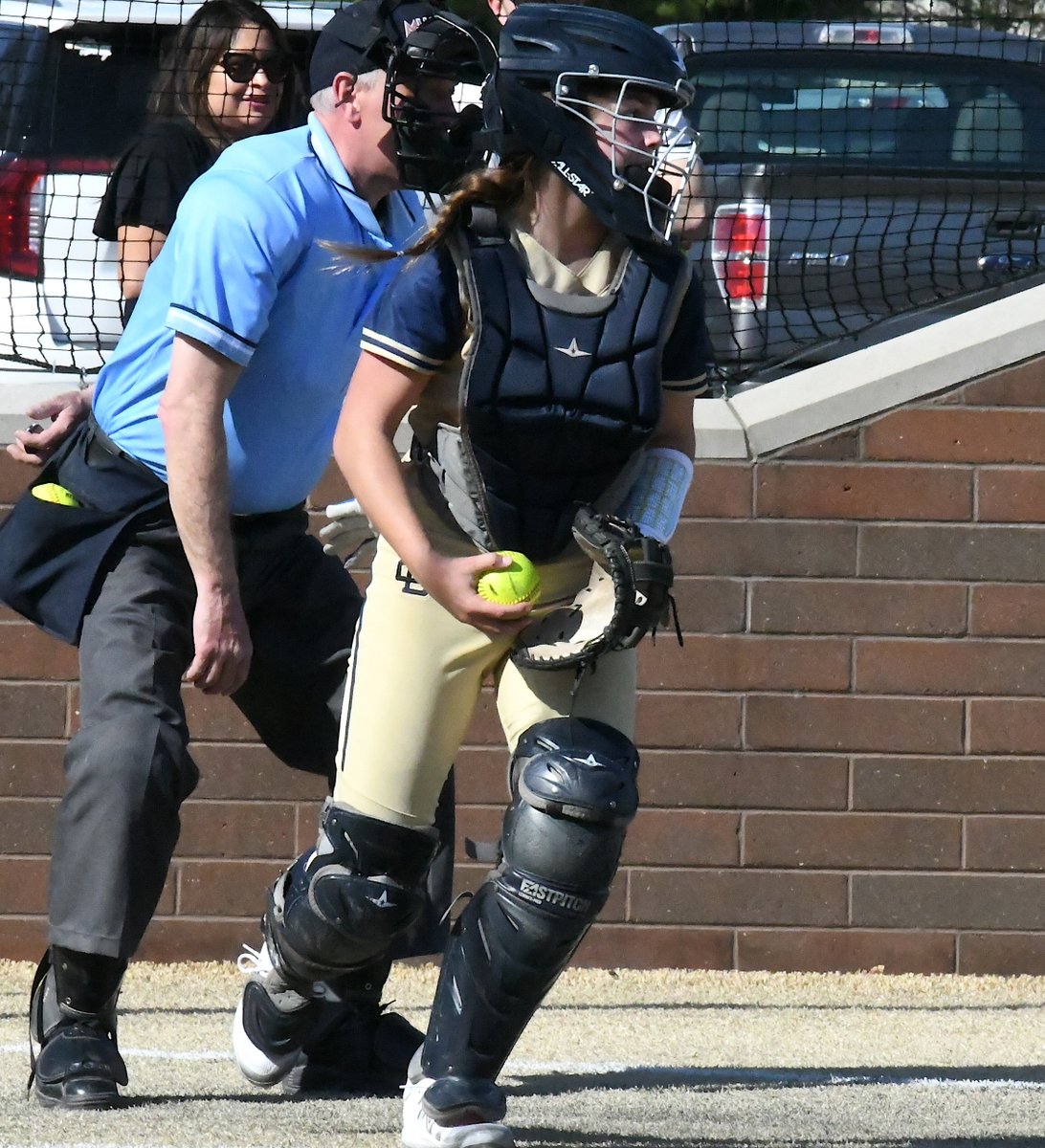 SOFTBALL: Twenty-five Oakland County softball players to watch down the stretch of the 2023 season >> bit.ly/3LGm53u