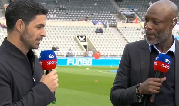 E_clic_tic's tweet photo. @gunnerblog #arsecastextra what kind of sick evil eye agenda did Sky have wheeling out Gallas for this game? https://t.co/obiISHRXd1