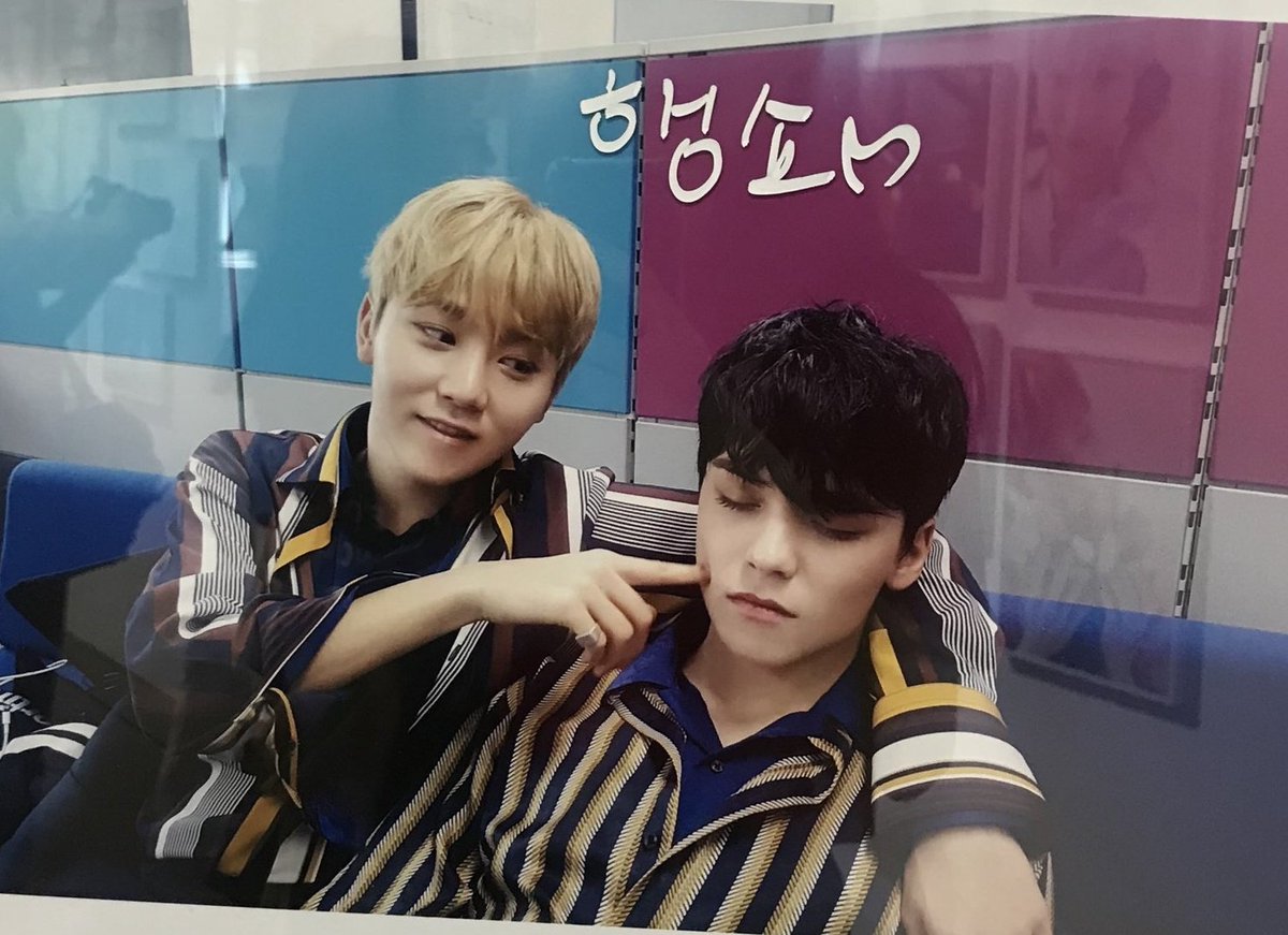 vernonlovebot's tweet photo. boop 🥺👈🏻 https://t.co/AvXuvS1v6W