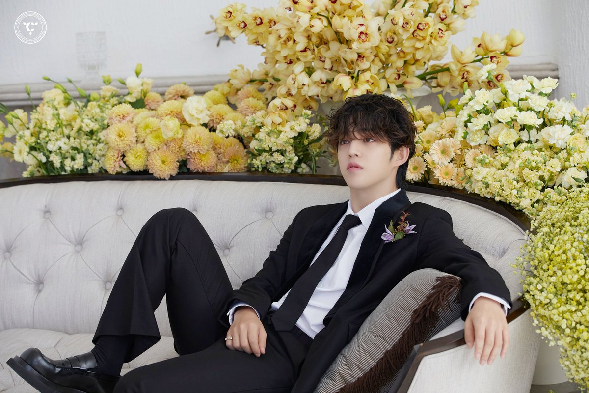 [17ehind] 230508 SEVENTEEN 'FML' (CARAT Ver.) Behind Photo

S.COUPS