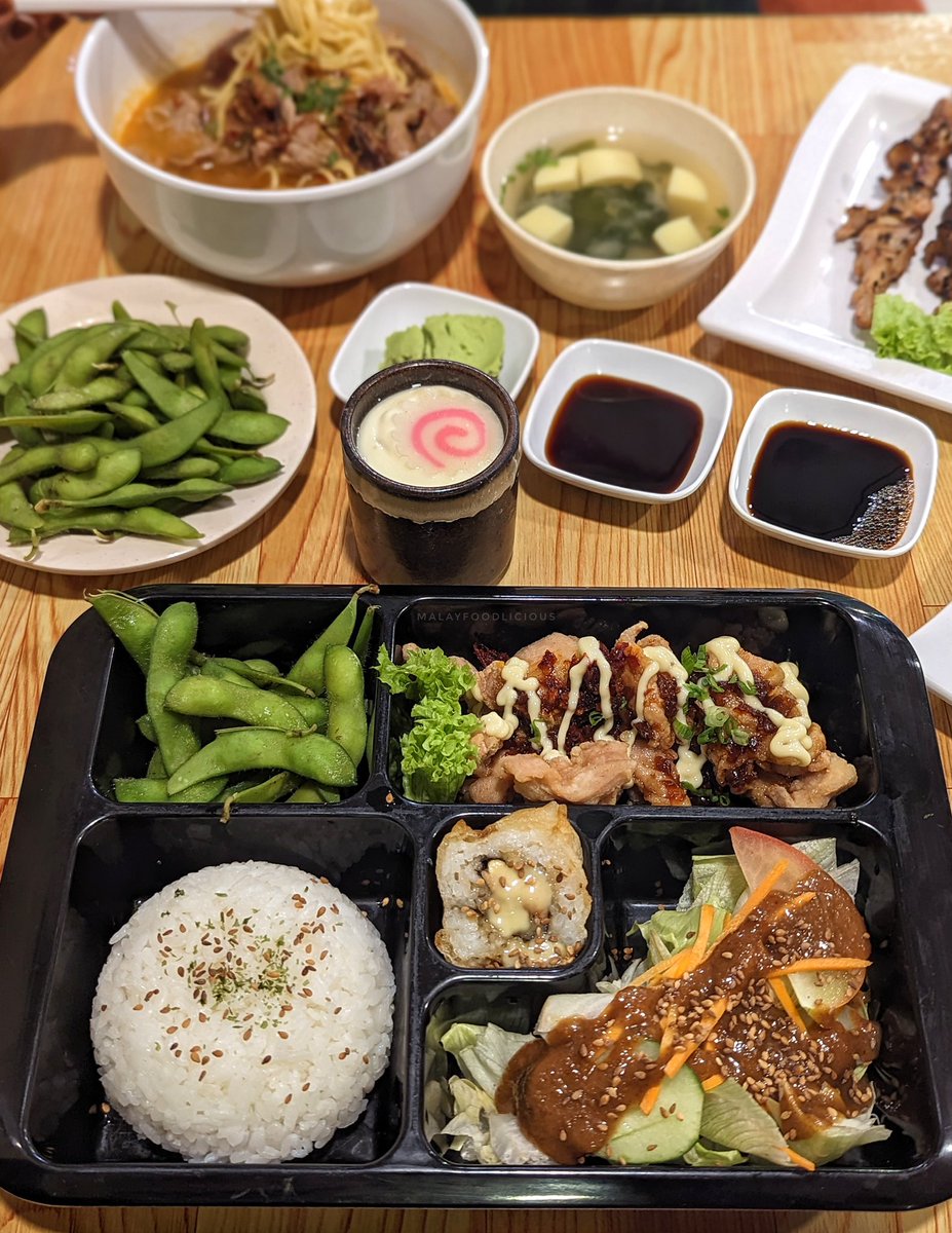 fujiyama_my's tweet photo. What else do we have? Check out our menu link in our Bio! 🍱🍣

#sushi #japaneserestaurant #petalingjaya #fusionsushi #ramen https://t.co/bUOGTrfJwn