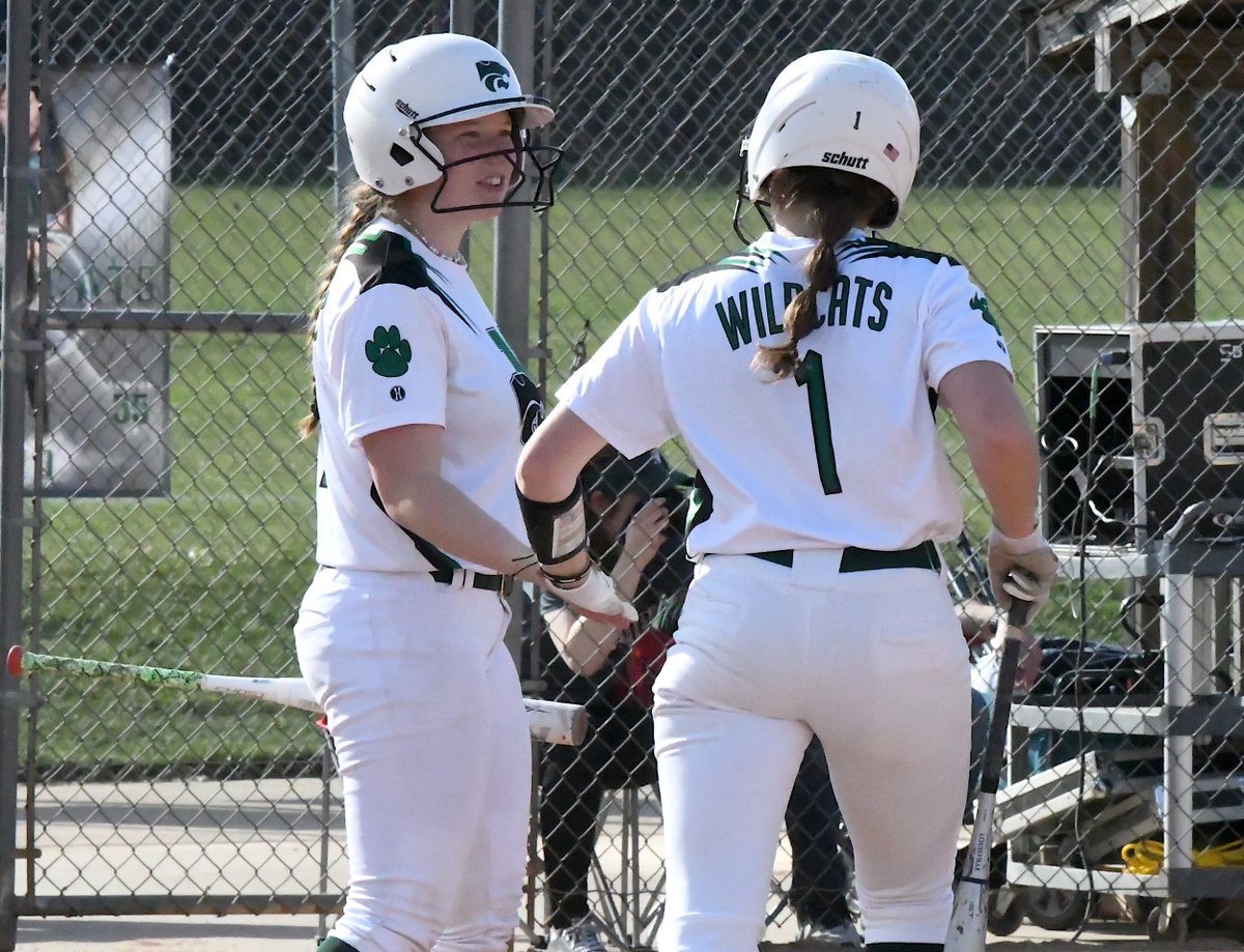 SOFTBALL: Ten Oakland County teams to watch down the stretch of the 2023 season >> bit.ly/41ft4pK