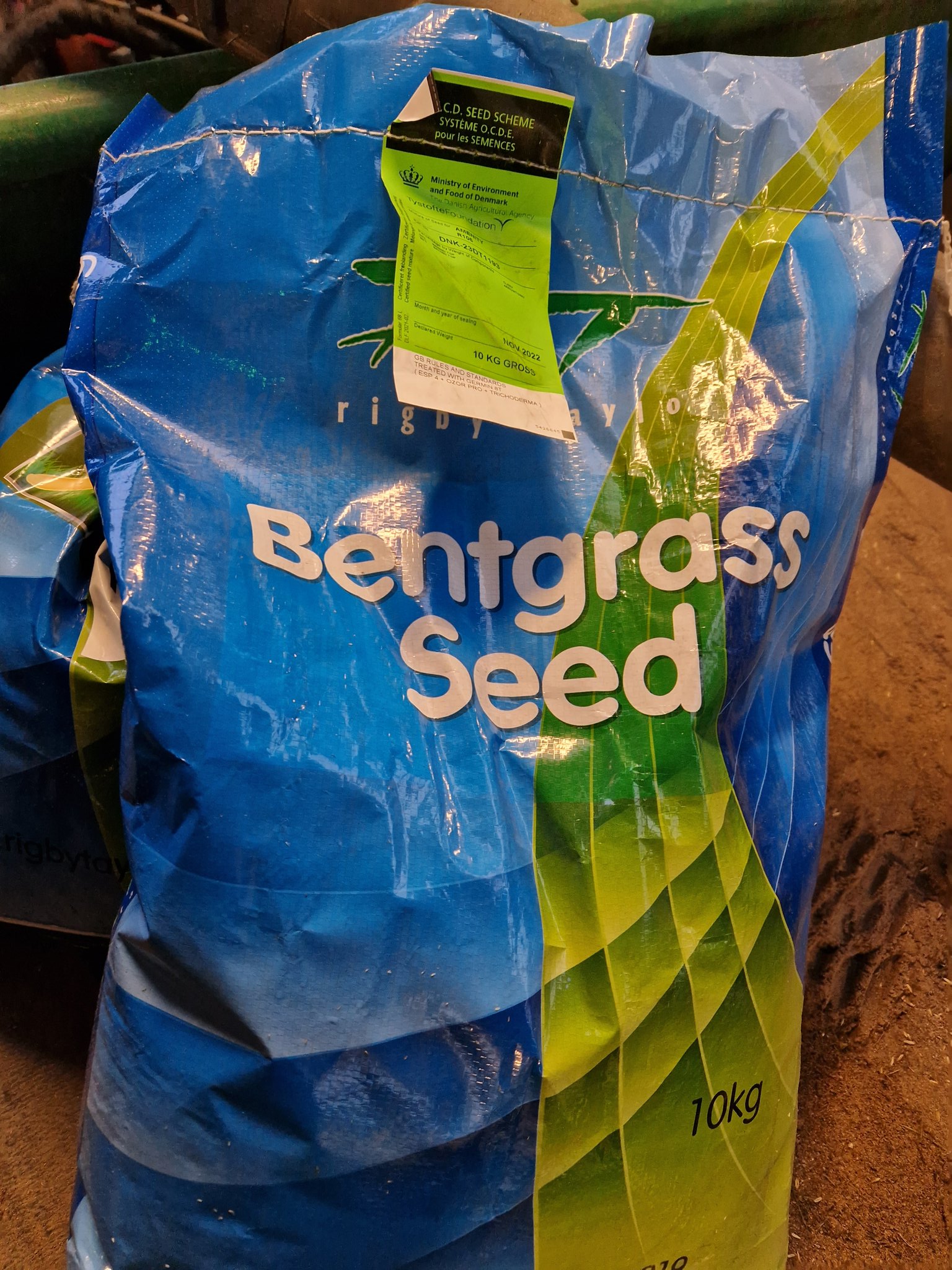 𝔸𝕀𝕋𝕂𝔼ℕ𝕊 (Aitkens_turf) / Twitter