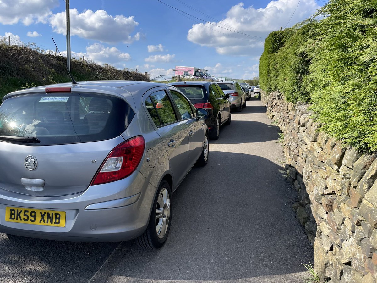 <a href="/StagecoachYrks/">Stagecoach Yorkshire</a> yesterday is was bumper to bumper cars on every road leading to the farm, we would love lots of people to come via bus, the farm has its own bus stop.
Where are you up to with getting our villages Sunday bus back 😘🚍 there’s certainly enough customers for a bus.
