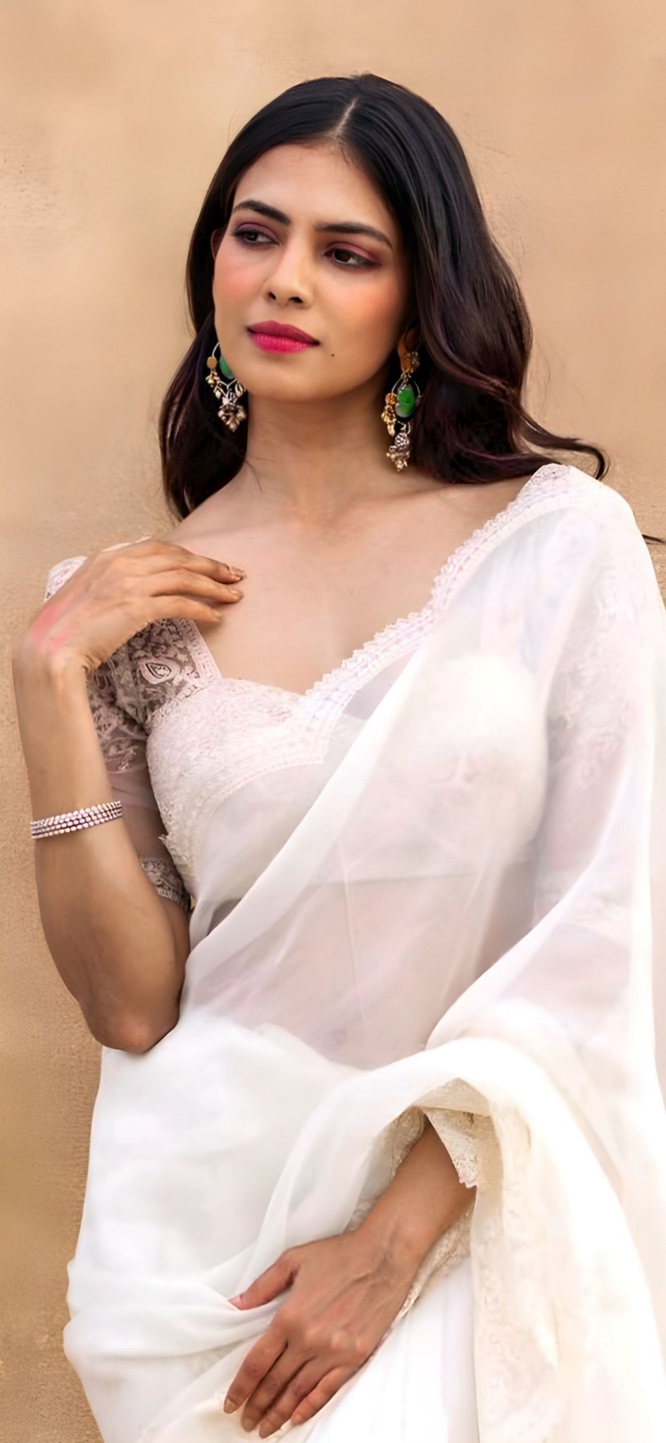 FvlAtEiaIAIrOgm?format=jpg&name=large