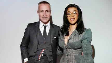 bardiing's tweet photo. Cardi B wears Thom Browne to Thom Browne’s SS20 Runway Show, front row during Paris Fashion Week 2019. https://t.co/BOaLZTax4H