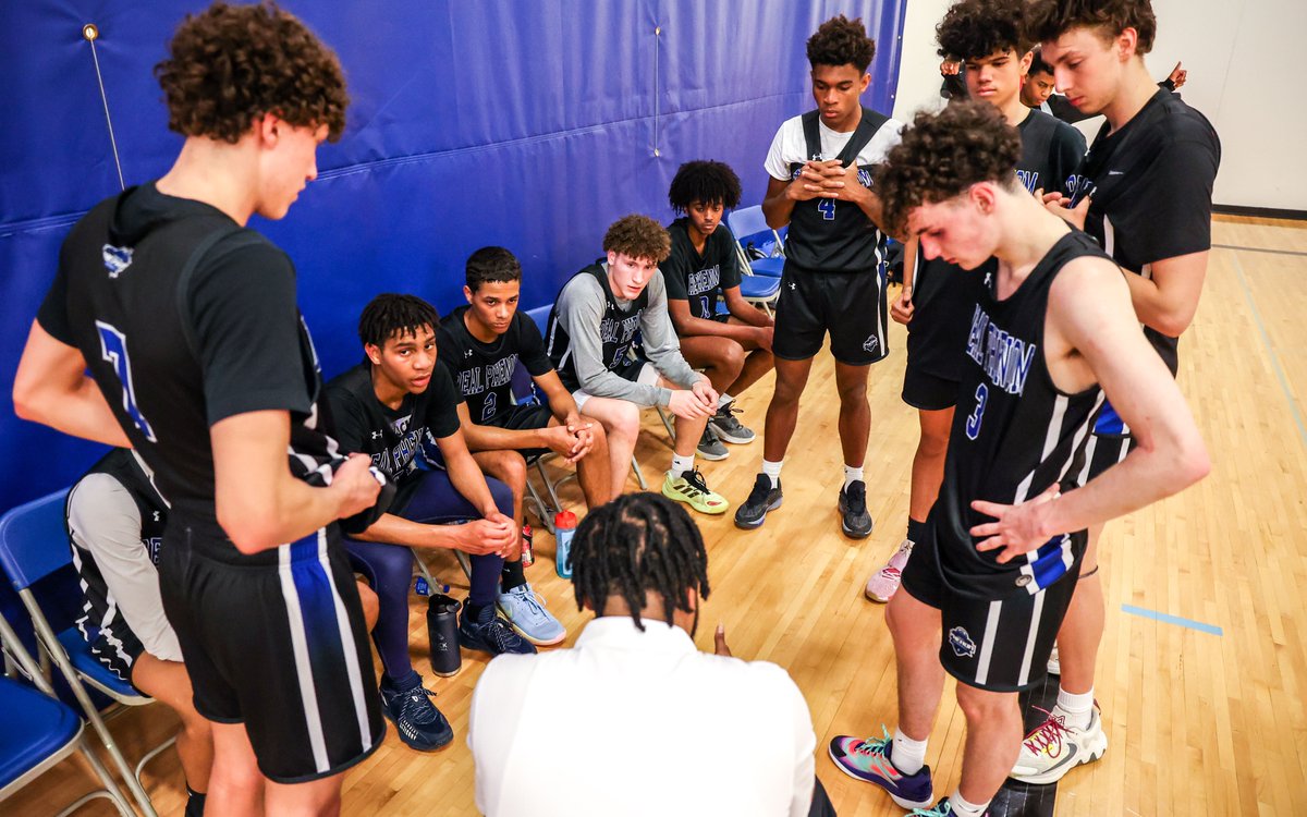 Alex Conover 🏀📷 tweet media