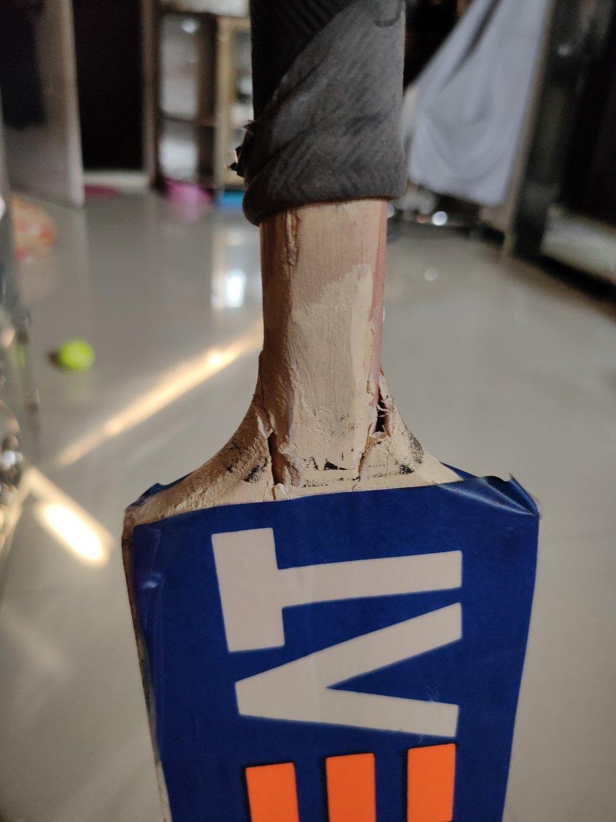 <a href="/Flipkart/">Flipkart</a> <a href="/flipkartsupport/">FlipkartSupport</a> damaged &amp; bad quality bat delivered by Flipkart. Please don't cheat with customer.unhappy and disappointed with this kind of service given by Flipkart. Pls arrange to replace ASAp.
<a href="/amazonIN/">Amazon India</a> <a href="/amazon/">Amazon</a> <a href="/elonmusk/">Elon Musk</a> <a href="/BeingSalmanKhan/">Salman Khan</a> <a href="/iamsrk/">Shah Rukh Khan</a> <a href="/iHrithik/">Hrithik Roshan</a> <a href="/myntra/">Myntra</a>