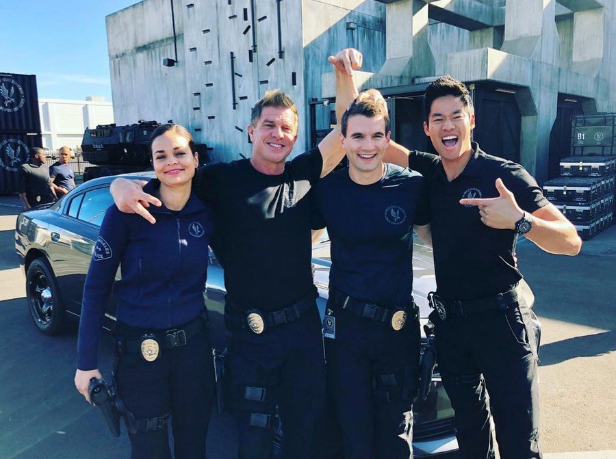ArietaFerati's tweet photo. KEEP IT UP EVERYONE!!! Fight for the people on SWAT, fight for our show, fight for all those lives!! 

WE AIN'T DONE YET THIS IS ONLY THE STARTS
Sign the petition!!!🔥 #SAVESWAT 

https://t.co/g9pRBEzW6N https://t.co/bXIKJsqVop