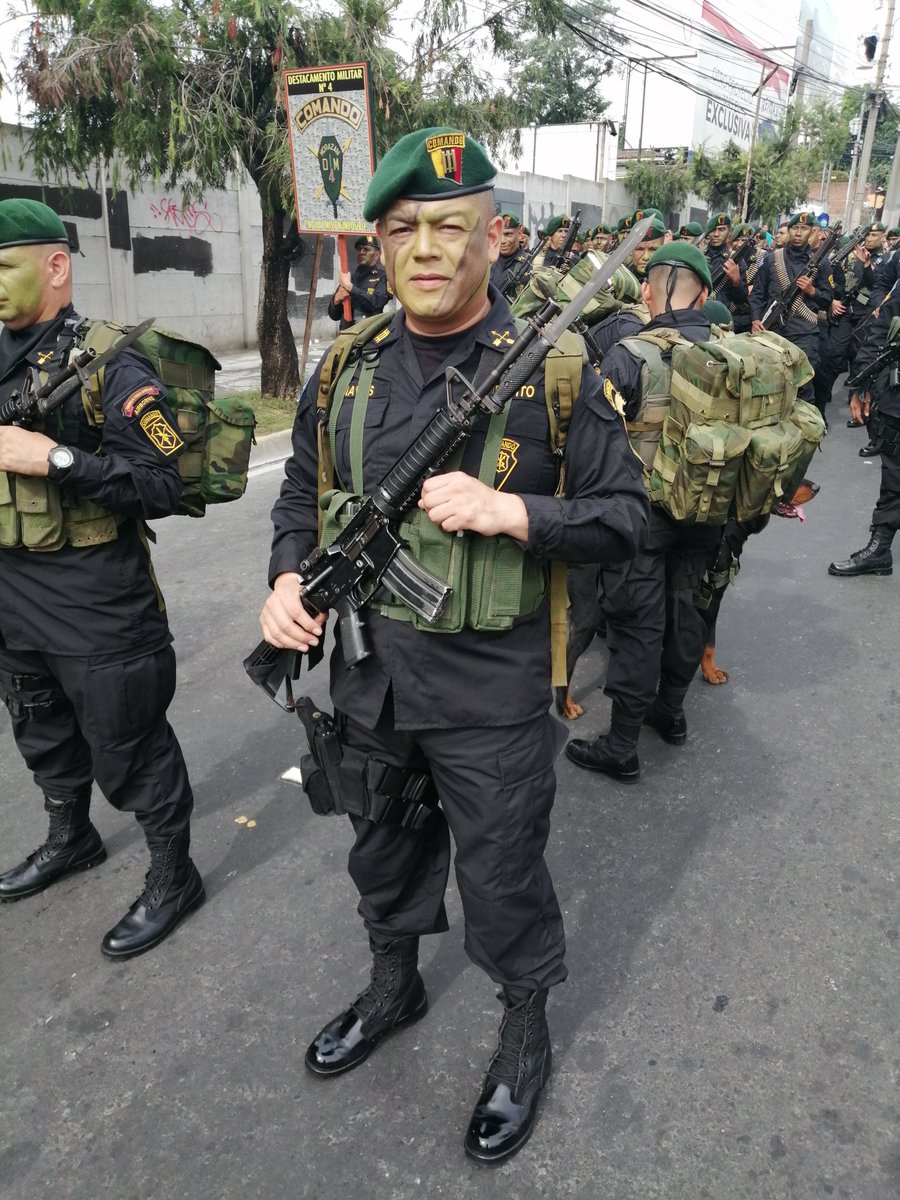 Marta Pineda (@diputadapineda1) on Twitter photo "Nunca aceptaré la derrota, la palabra rendirse no está en mi vocabulario"
Palabras y lema del glorioso Soldado Salvadoreño.
19 años al servicio de la Patria entrego mi esposo <a href="/COMANDONAVAS/">CAPITAN GERARDO NAVAS</a> a El Salvador dentro de la Fuerza armada.
Que Dios bendiga a nuestros soldados 🪖 "Nunca aceptaré la derrota, la palabra rendirse no está en mi vocabulario"
Palabras y lema del glorioso Soldado Salvadoreño.
19 años al servicio de la Patria entrego mi esposo <a href="/COMANDONAVAS/">CAPITAN GERARDO NAVAS</a> a El Salvador dentro de la Fuerza armada.
Que Dios bendiga a nuestros soldados 🪖