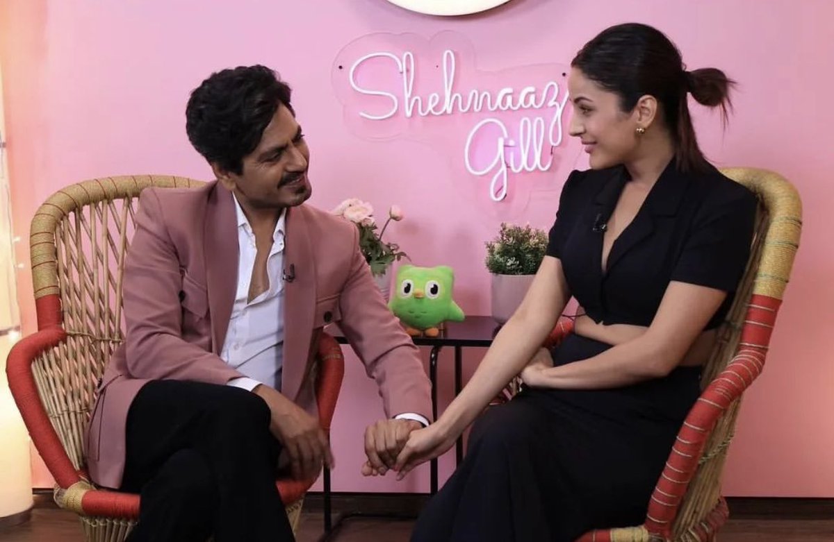 Nawazuddin_S's tweet photo. The real desi vibes with the very beautiful @ishehnaaz_gill 💫
#DesiVibesWithShehnaazGill https://t.co/jknomd8Lkk