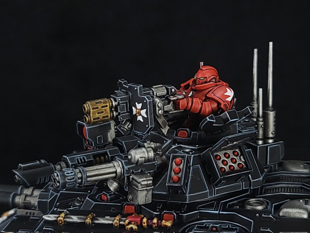 EthanHandwork's tweet photo. This is the Nihilus Crusade. My head cannon is that they are a crusade  tied to a Torchbearer fleet sent through the Nachmund Gauntlet into Imperium Nihilus.
#repulsor #blacktemplars #spacemarines #warmongers #paintingwarhammer #warhammercommunity #warhammer40k #warhammer #40k https://t.co/xo2eZmuhoG