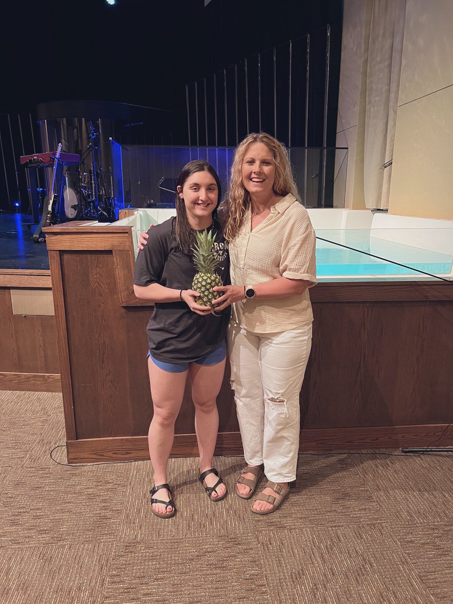 JodieKarsak's tweet image. 6 years ago one of my students asked, “why are you different?” My answer, “maybe you should find out.”
Today, May 7th she made a public confession of faith of what Christ had done in her life…
A BEAUTIFUL JOURNEY!! 
#baptism #matt28 #Ezekiel36