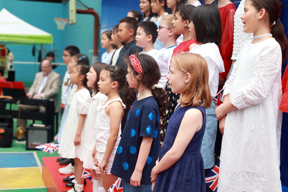 BSBSanlitun's tweet photo. We proudly celebrated the #Cornation of Their Majesties King Charles III & Queen Camilla. We had an exciting day at our Coronation Celebration in #Beijing, and hope we created some lasting memories for the children and a glimpse of #British heritage and traditions. @RoyalFamily https://t.co/6KDkWcgNCU