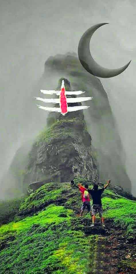 #ॐ_नमः_शिवायः 

न जाने कैसे परखते है मुझे मेरे महादेव,

इम्तिहान भी सख्त लेते है और हारने भी नहीं देते...❣️

#_हर_हर_महादेव