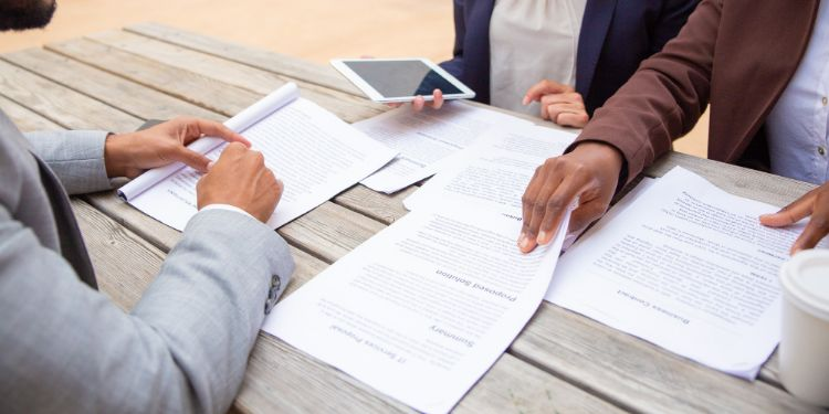 MarieAl02246227's tweet photo. 🧑‍💻 Quel document pour un   rachat de crédit faut-il fournir ❓

 ✍️ L’établissement financier sollicité pour le rachat demande toujours de fournir des justificatifs.

🎯 Lire l'article complet sur 👉 https://t.co/RDs3RRKXSR https://t.co/2EN4qWsxxD