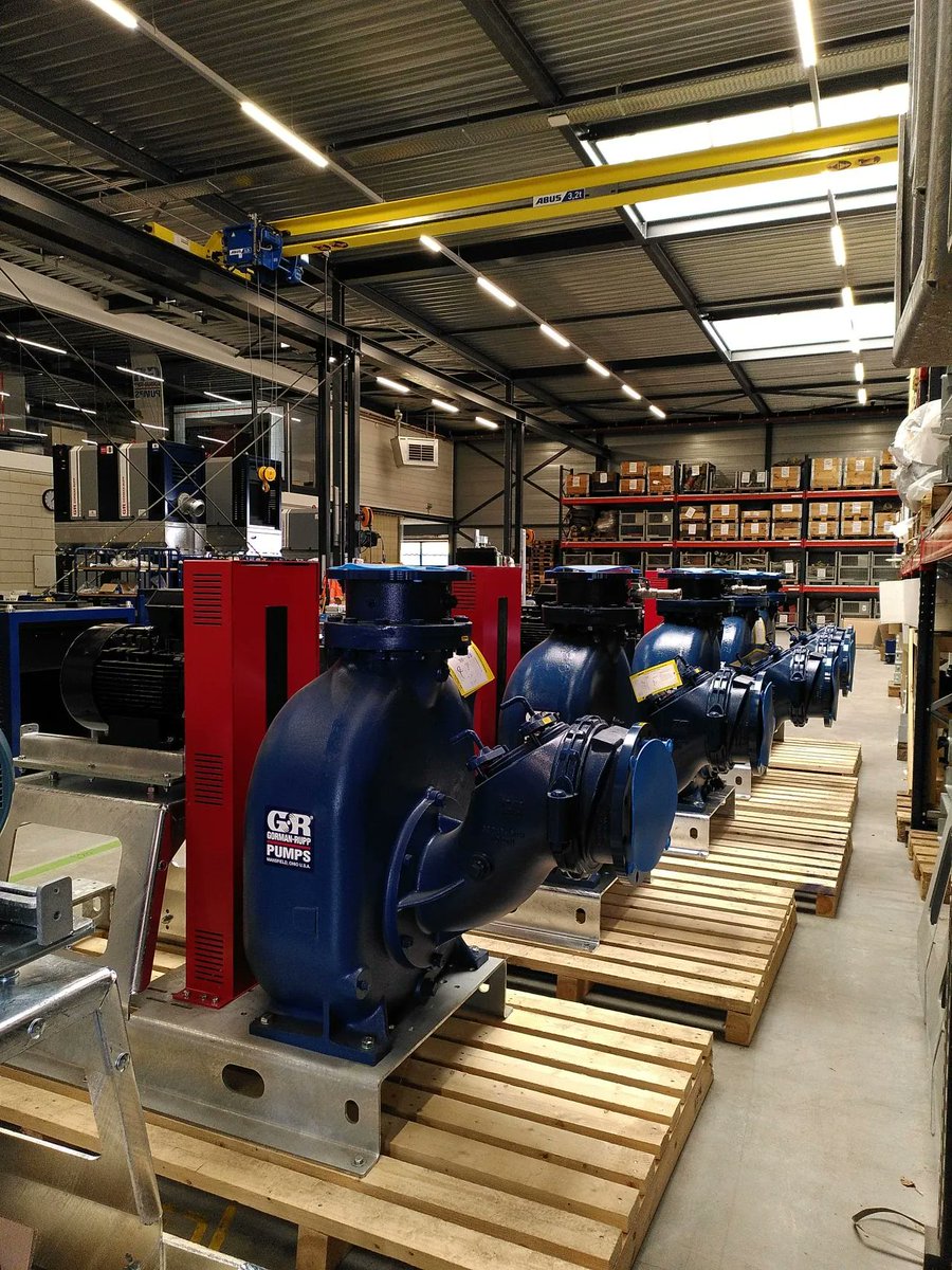 Leroy_Somer's tweet photo. [Moteurs &amp; Variateurs] Gormann-Rupp Europe propose cet ensemble PMB (Pump Motor Base), entièrement conçu et construit par leurs soins, et équipé d’un moteur Dyneo+ LSHRM. 
🌐 https://t.co/JfeefVUoOB

#Nidec #LeroySomer #Dyneo #LSHRM #IE5 #MoteurElectrique #Pompe #Gormanrupp https://t.co/0PS9i0pCKm