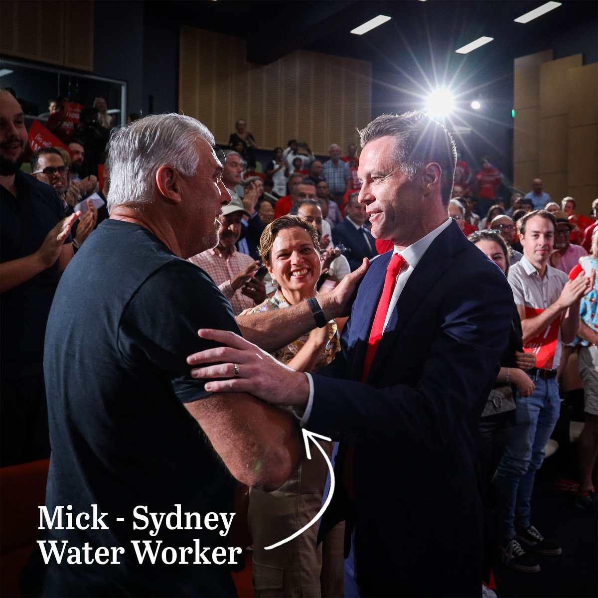 Chris Minns tweet media