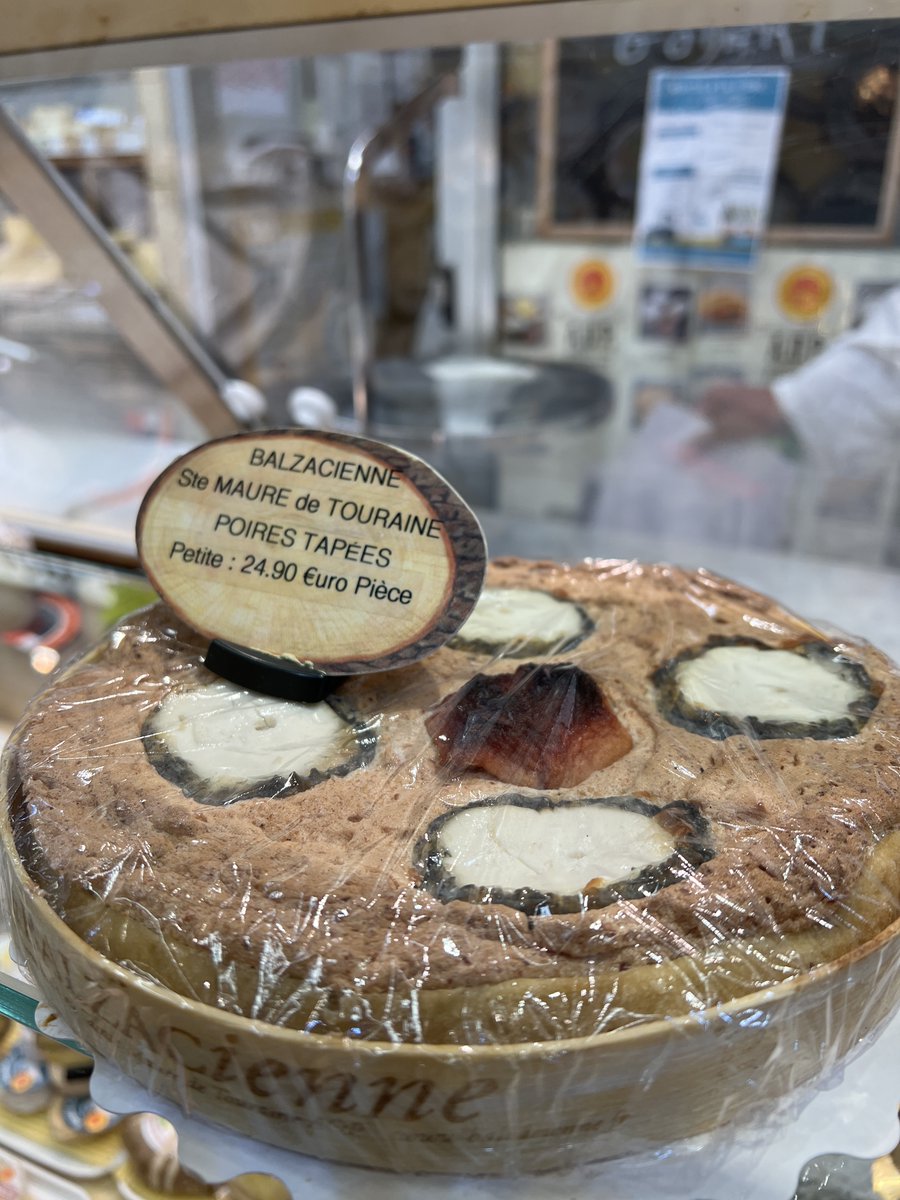 Daily #photooftheday from #France Oh la Loire - fairy-tale castles, historic towns &amp; fabulous food (&amp; wines): magazine.thegoodlifefrance.com
📷 Loches, Usse, Tours
#thegoodlifefrance