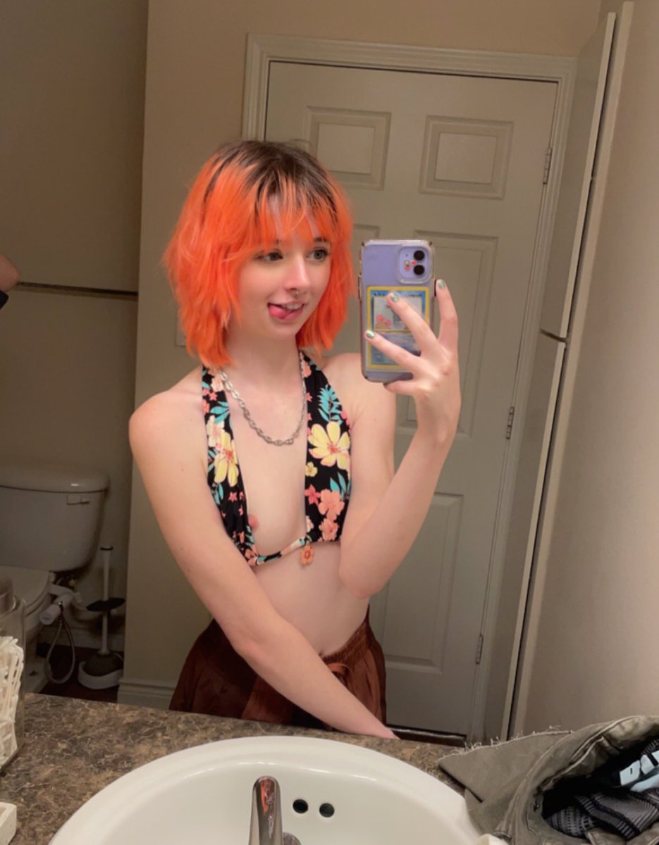 prettykkittykat's tweet photo. Oh ur awake rn…why isn’t there a dick pic in my dms then🙄🙄🙄 https://t.co/vGZsiYigzC