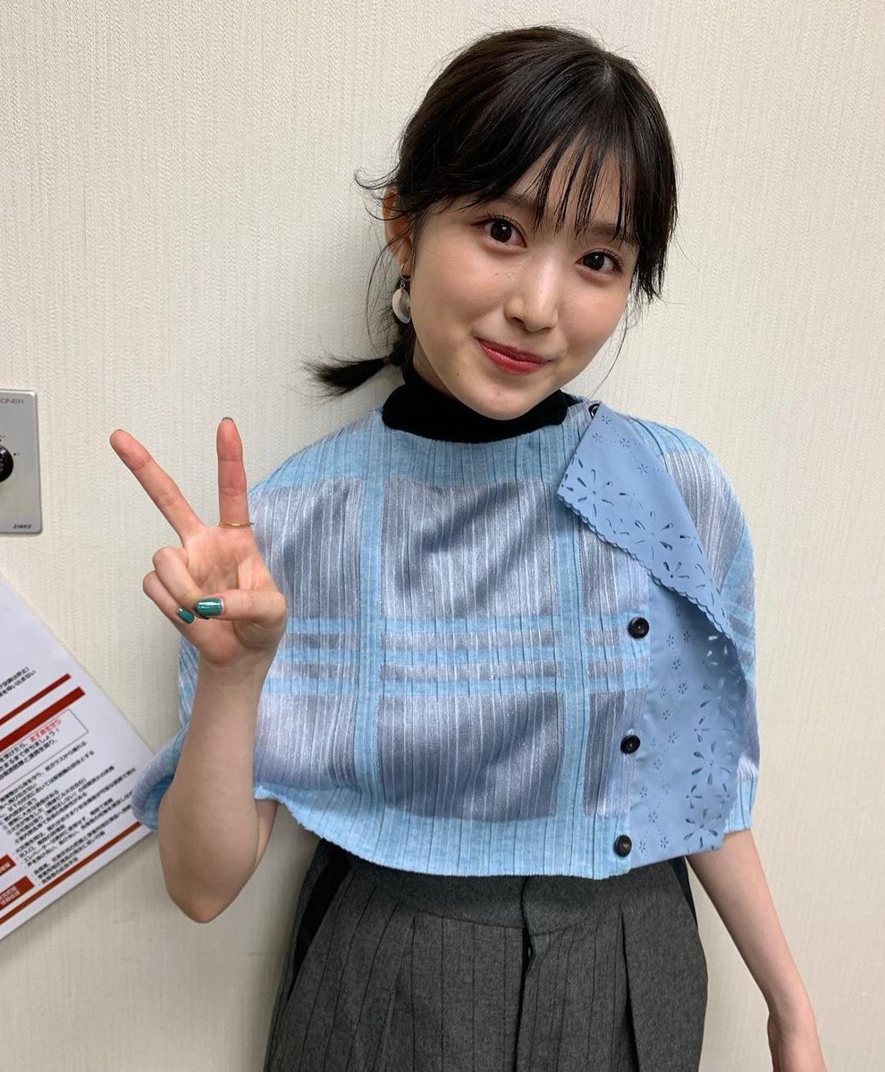 𝙷ey, 𝚑ey✭! Por aquí estamos resonando a todo volumen y ojalá #𝕝𝑖sten𝑖ngcɑ𝕥とdog de mis bomnitos y gorditos 𝑑emonios🐇🧷 。ﾟ๑. Así que yo desde ya les digo #wėɑre𓃠cɑ𝕥s de corazón, siendo feliz de este increíble día♡.

₍ᐢ. .ᐢ₎ Ꮺ    ──   𝚣in𝕠&amp;𝚗ell𝕖