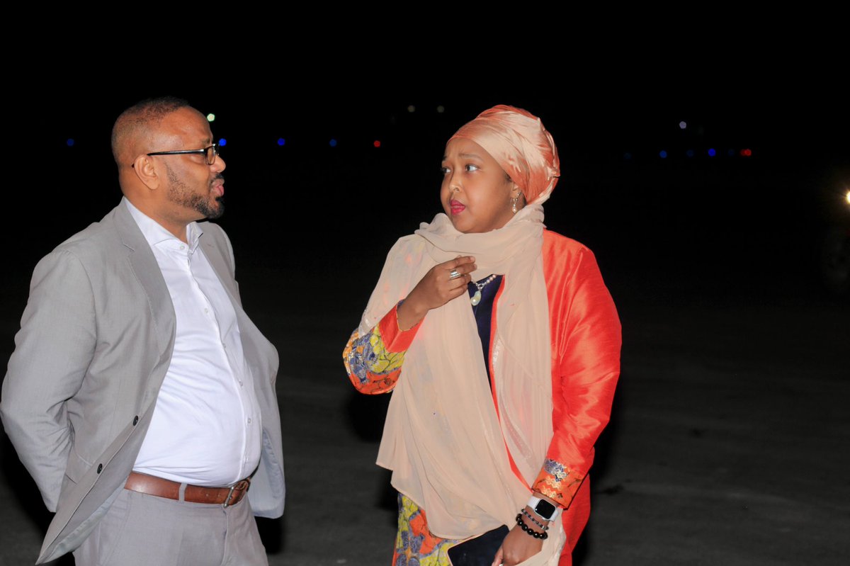 HamzaHaadoow's tweet photo. 2/2, Ka Wasaarad ahaan, waxaan ku dadaaleynaa bedqabka iyo nabad-gelyada muwaadiniinteenna ku sugan #Sudan, waxaana si kal iyo laab ah ugu mahadcelineynaa una bogaadineynaa, doorka muuqda ee saaxiibada caalamiga &amp; diblomaasiyiinteenna ku sugan #Sudan, #SouthSudan &amp; #Ethiopia. https://t.co/pvlYOwiiYQ
