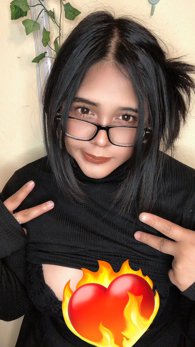 suy_mari's tweet photo. Hey hey !!! Suscríbete!!! Es gratis 🥵 https://t.co/wdR0IrJx2J 👀 https://t.co/IXhn6YLjLT