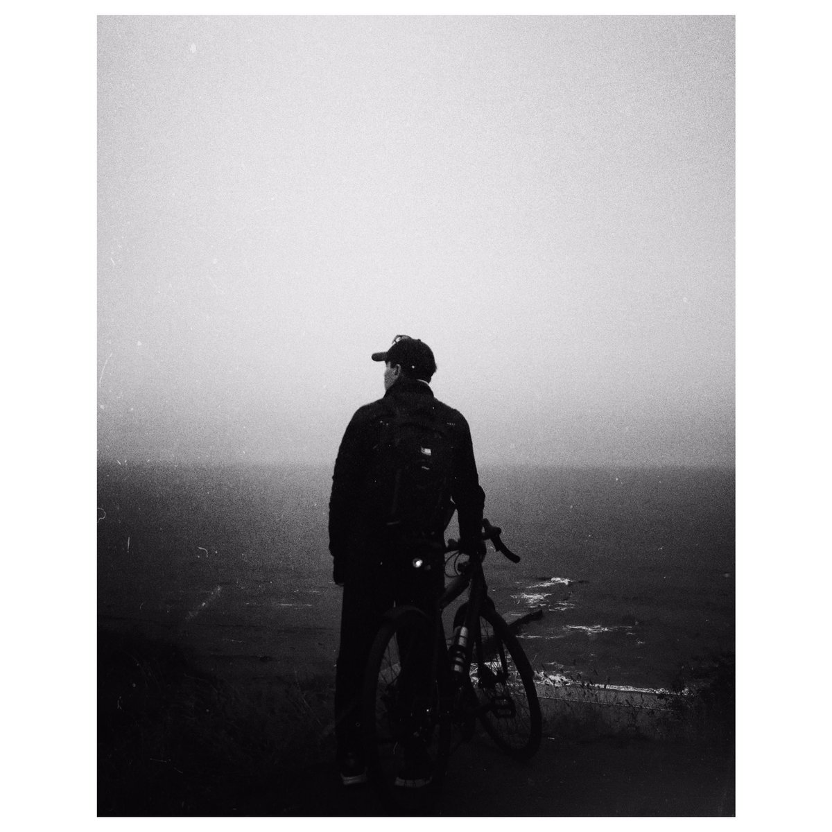 Van0ne's tweet photo. #streetphotography #fujifilm #nftphography #NFTCommunity #bw https://t.co/fnIeeeqoJU