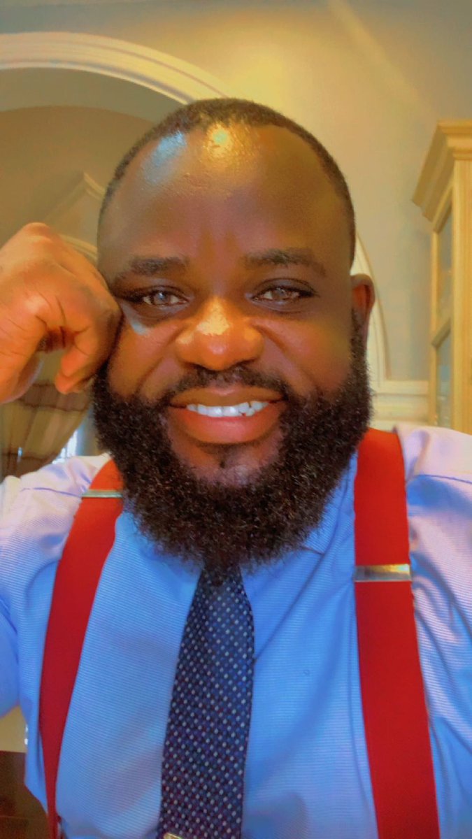 It’s been a while I took a selfie lol…first selfie in may ✌🏾😀