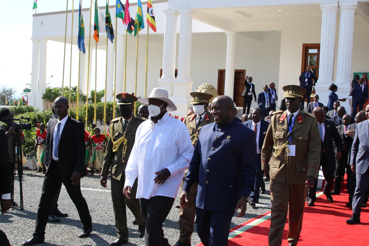 At the high-level summit on peace/security in #GreatLakesAfrica, heads of State endorsed a roadmap for the revitalization of the Framework Agreement for DRC & the region. Experts are expected to report on its progress of implementation during the 12th summit to be in 2024