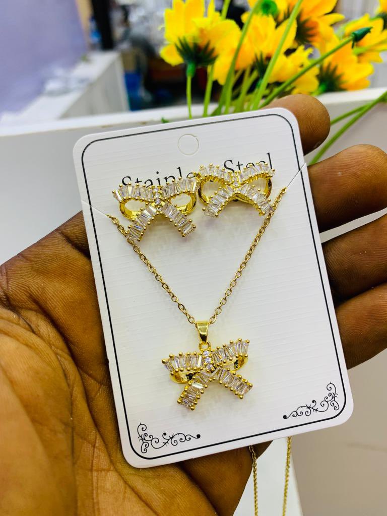 My people We have nice jewelry pieces available Ranging from 3500-6000 Come and patronized your girl o Location: ilorin