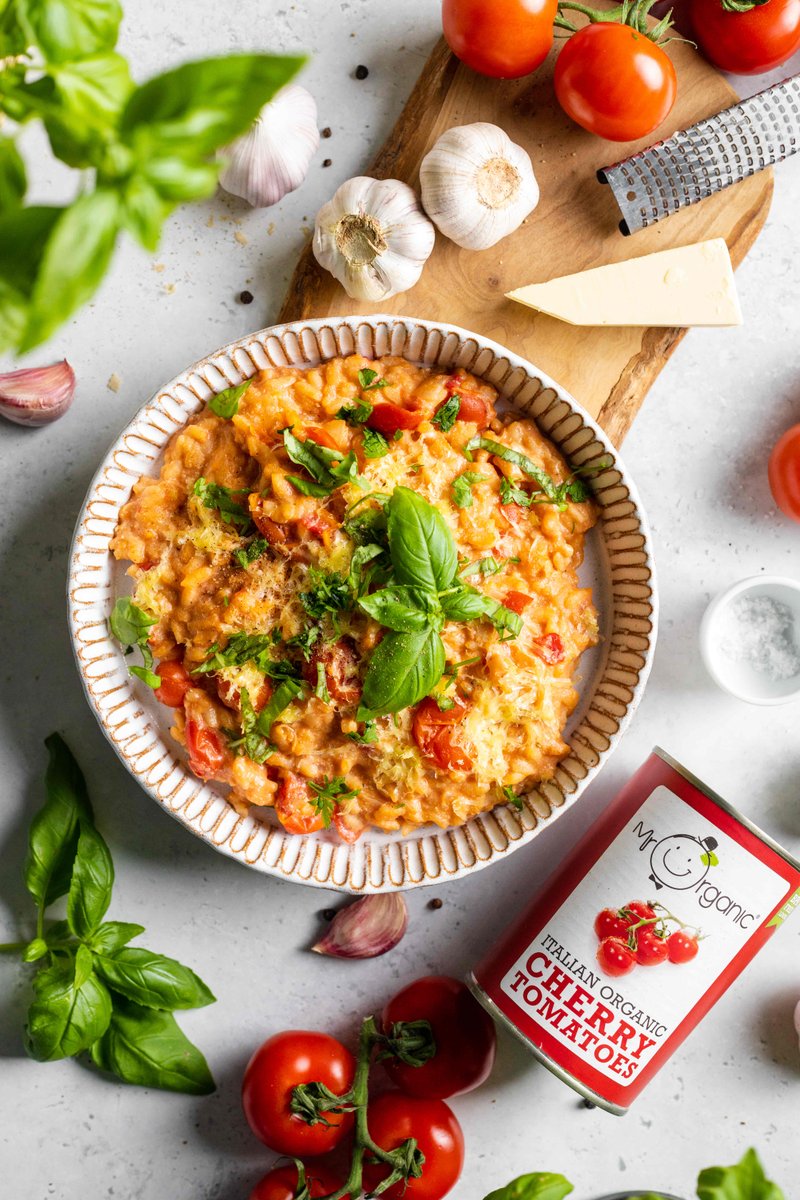 Creamy Tomato Risotto: a recipe fit for a king 👑 In honour of King Charles’ coronation weekend, we’re serving up one of his favourite meals: a Creamy Tomato Risotto🍅 Head to our website for the recipe & find our products on Ocado 🙌🏼 #RaisingAnOrganicCulture #YummyNakedGoodness