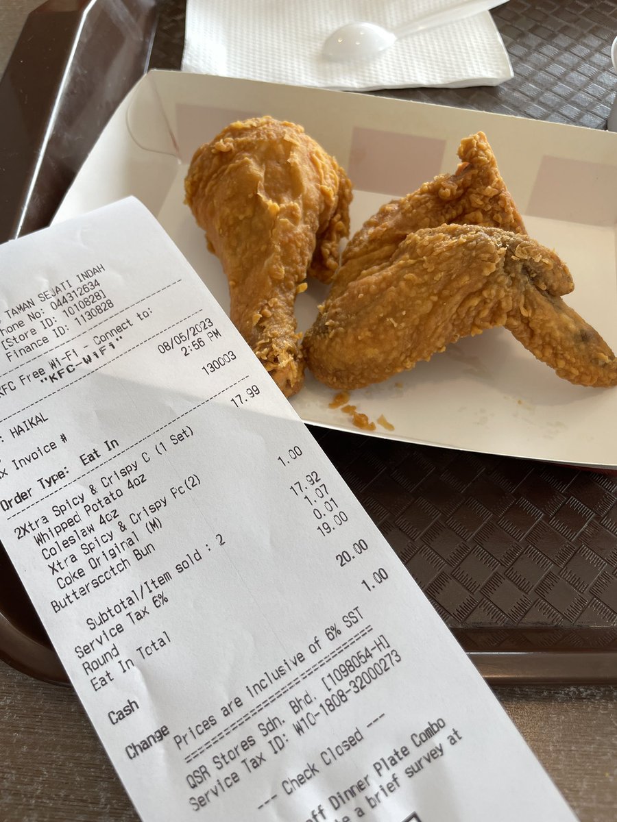 danielhalis's tweet photo. 😭😭😭😭😭😭😭😭
@KFCmalaysia https://t.co/QIcPOymbL0