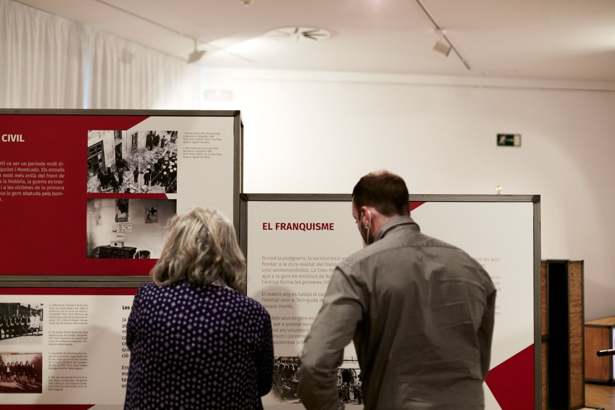 misterio_studio's tweet image. Una exposición en la cual, además de hacer el diseño gráfico, nos encargamos de gestionar la creación de los textos, la producción y las itinerancias junto a @KuanumPatrimoni .

#exposiciones #diseñoexposiciones #exhibitiongraphics #historia #comisariado #gestióncultural