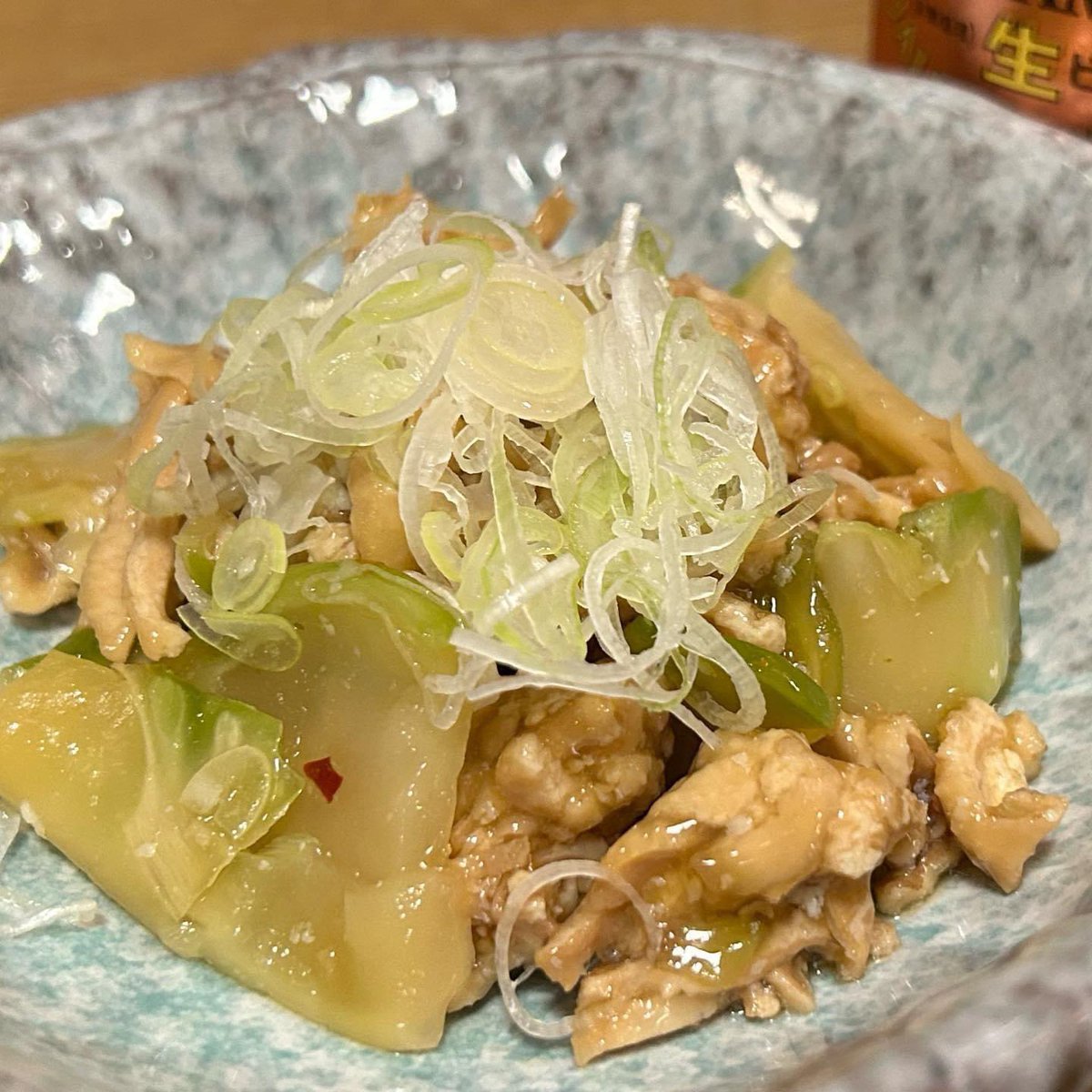 先日の #お疲れさま〜っす ♪ from #樽府中店 ♪ 5月の #おすすめメニュー より「#稚鮎天ぷら」「#初カツオ刺身」「#ザーサイ鶏皮ポン酢」(^^) さあ #カンパイ 〜☆〜（ゝ。∂ #鮎 #ザーサイ #鶏皮 #かつお #鰹 #大衆居酒屋樽平.#居酒屋 #居酒屋大好き #大衆居酒屋 #樽平 #ビール #beer