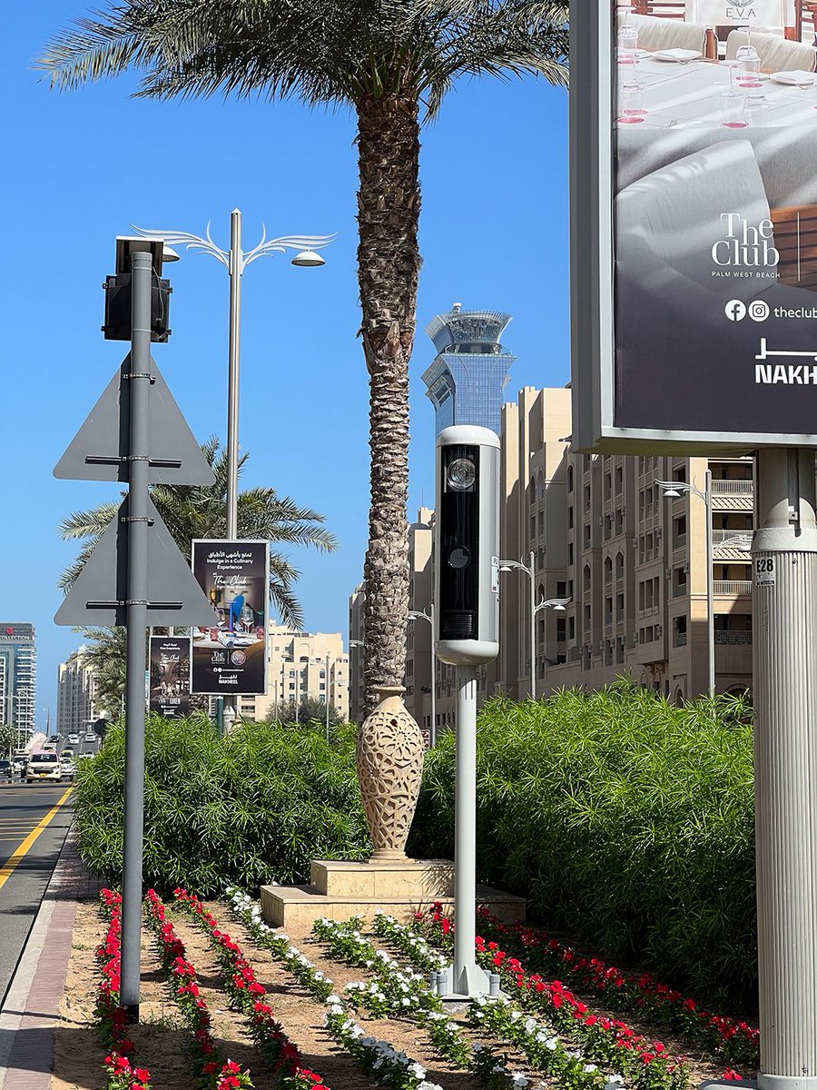 SensysGatso's tweet photo. New Sensys Gatso Red-Light enforcement systems installed on the iconic Palm Jumeirah Island in Dubai. #makingtrafficsafer #sensysgatso  #IntersectionSafety #Red-Light  #IllegalTurns #YellowBox #PedestrianCrossing https://t.co/yYVvmUAaFY