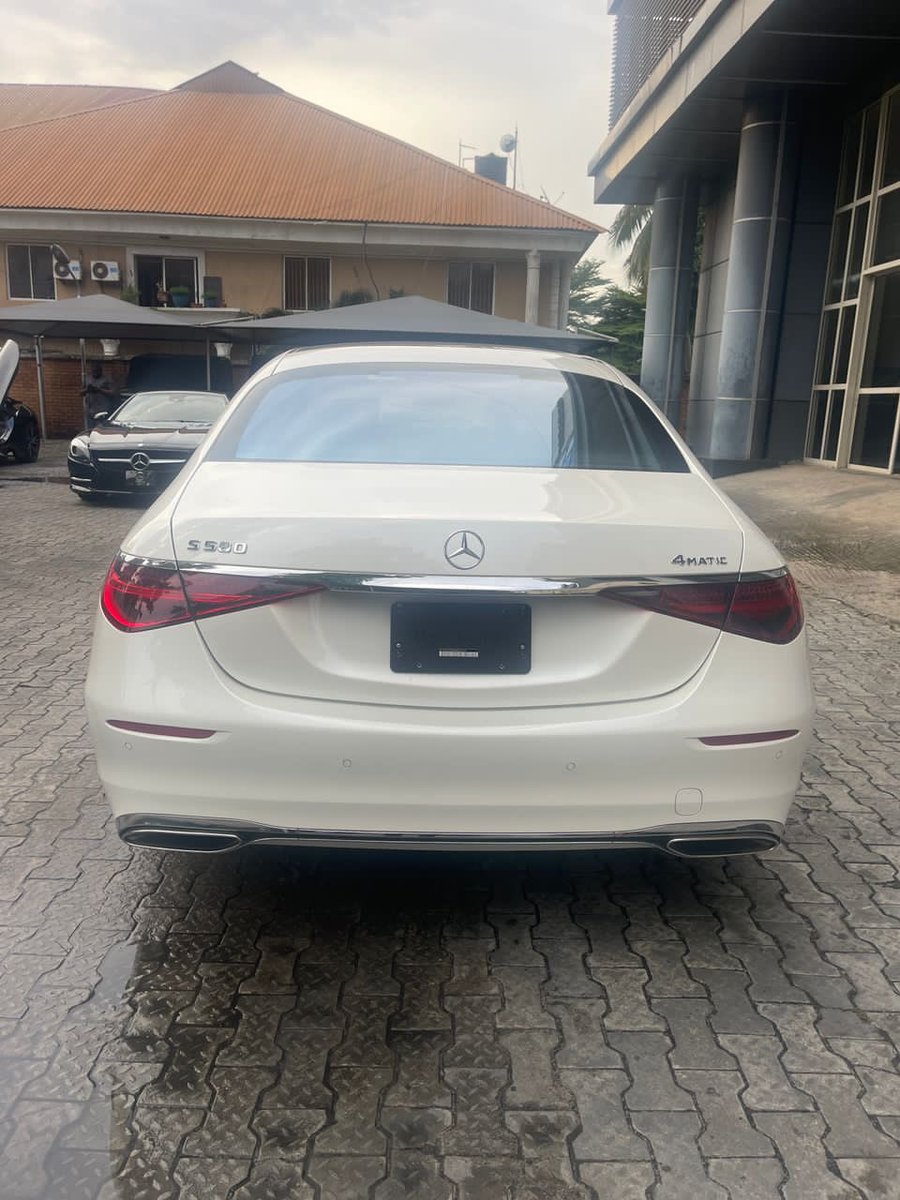 2021 Brand New S580 for sale and immediate delivery 

Kindly send a DM.

#lixurywheelshq #mercedes #benz #sclass #s580 #luxurycars #benzmafia #benzcommunity  #dailycars #cars247 #benzplug #lagos #abuja #portharcourt #lekki #ikoyi #ikeja #omole #festac