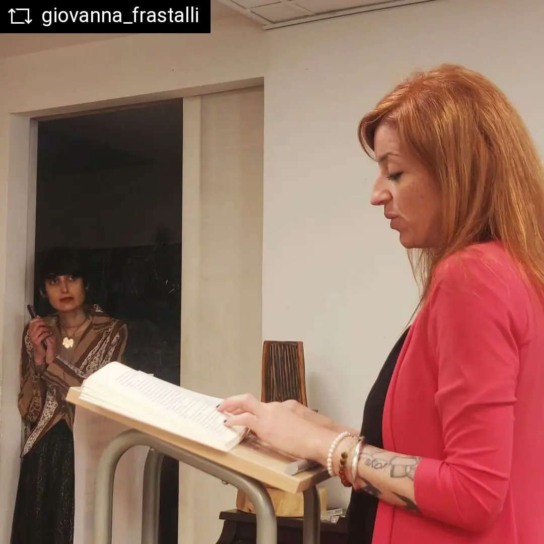 RotteScarpe's tweet photo. Dopo rinvii e imprevisti di varia natura, siamo riusciti a dare vita ad una presentazione concerto unica nel genere, grazie alla classe e alla bravura dell'ensemble "Ars Vocalis" del M° Carmine Leonzi.
Il lungo viaggio di #Splendora sta per terminare e lo farà in #Abruzzo. https://t.co/O7d6Bt2T2O