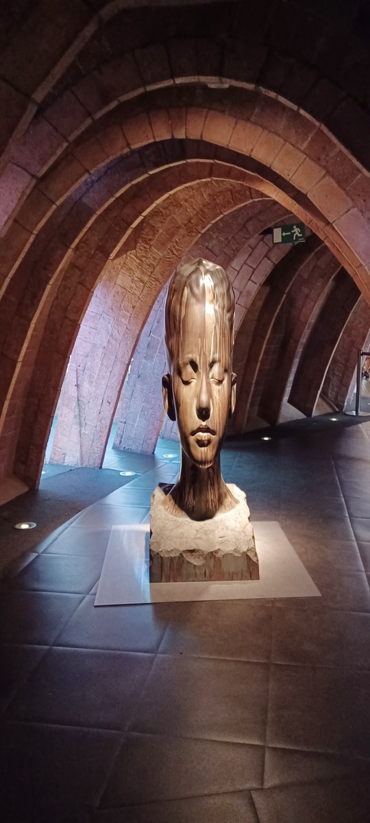 Martin_Samper's tweet photo. Magnífica exposición “Poesía del silencio” de Jaume Plensa en La Pedrera 
#barcelona ⁦@LaPedrera_BCN⁩ @PedreraFundacio⁩ ⁦@BarcelonaTurism https://t.co/CT30Nyi9WI