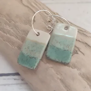 rozdowen's tweet photo. Did you know I have a small selection of ceramic jewellery in my shop? All handmade from stoneware clay &amp; using your favourite glazes. Some silky smooth, some carved. Come &amp; take a look... 
#MadeInWales #MHHSBD #CeramicJewellery #WelshArtist 
https://t.co/cmhZVfgKut https://t.co/QX1DZ3C2lV