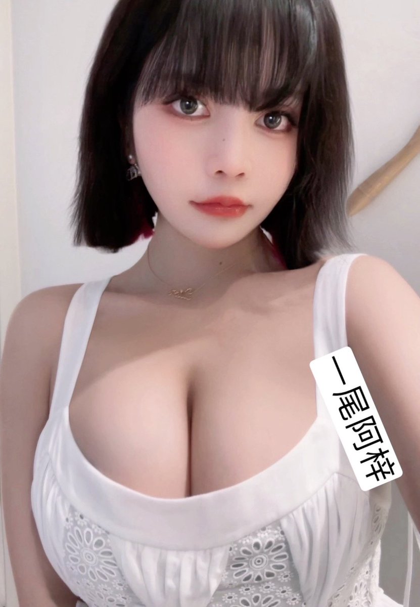 迪奥的夏裙 https://t.co/8sTiEiFQPQ