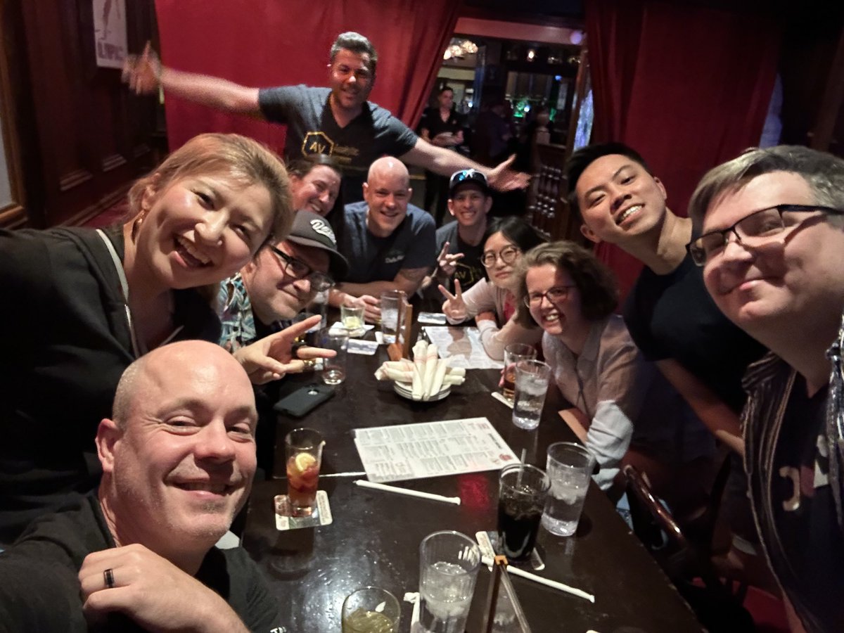 FlerlageKev's tweet image. #data23