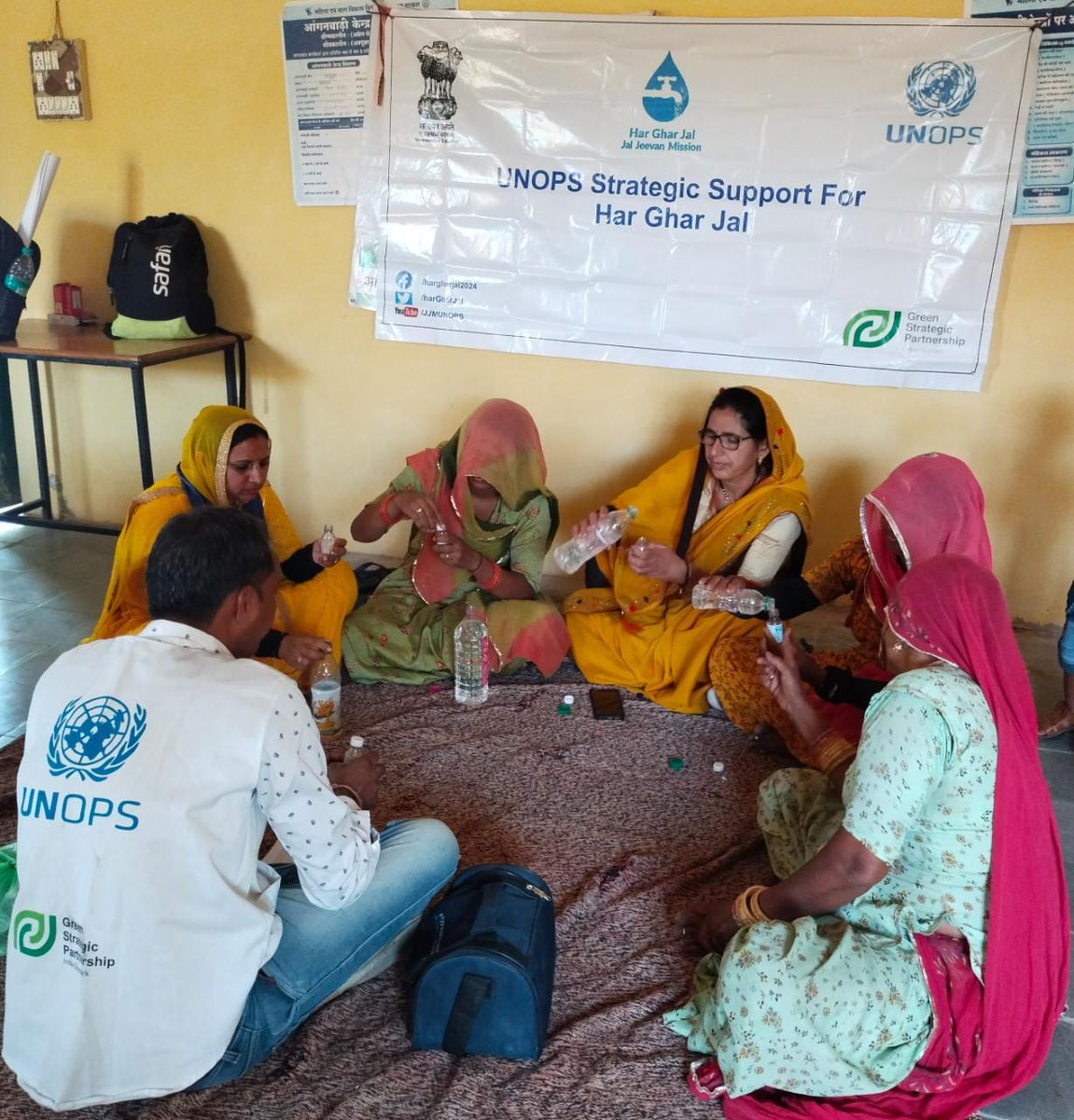 UNOPS_India's tweet photo. @UNOPS district consultant facilitating a #CLNOB (Community #LeaveNoOneBehind), a participatory approach for assessing the current situation of drinking water, sanitation &amp; greywater in its intervention villages of Ajmer, Rajasthan.
Women were also trained for WQ testing. https://t.co/tA2zFC5uoc