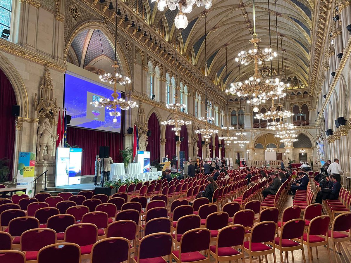 We are glad to be at the B2B Software days!

Three days of networking and learning, in the amazing frame of Vienna.

Thanks Vienna Business Agency for this opportunity!

#swdays23 #technicaldebt #startup