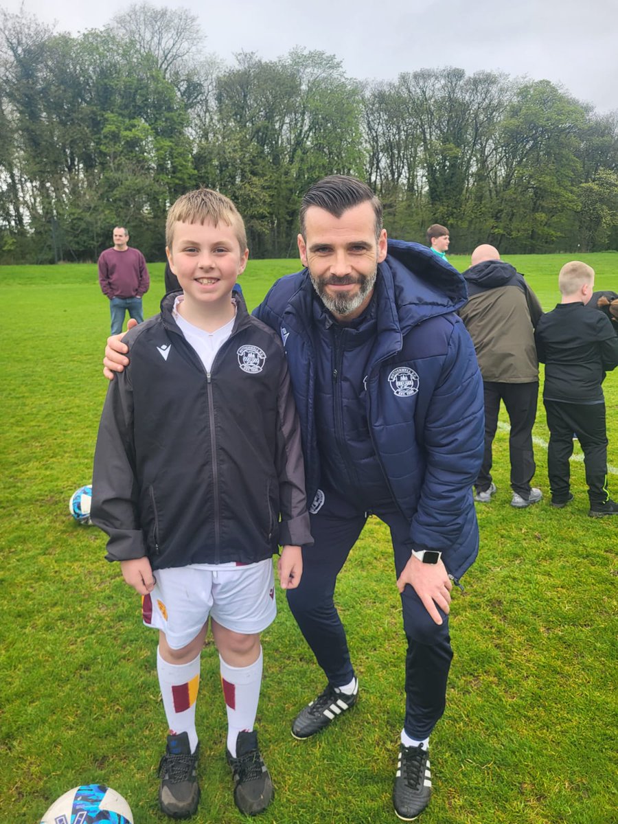 davie1886's tweet photo. Great gesture from @MotherwellFC inviting the ball boy/girls upto DL park today to interact with the 1st team 👏 my boy had a blast. https://t.co/OhaqwvNwvH
