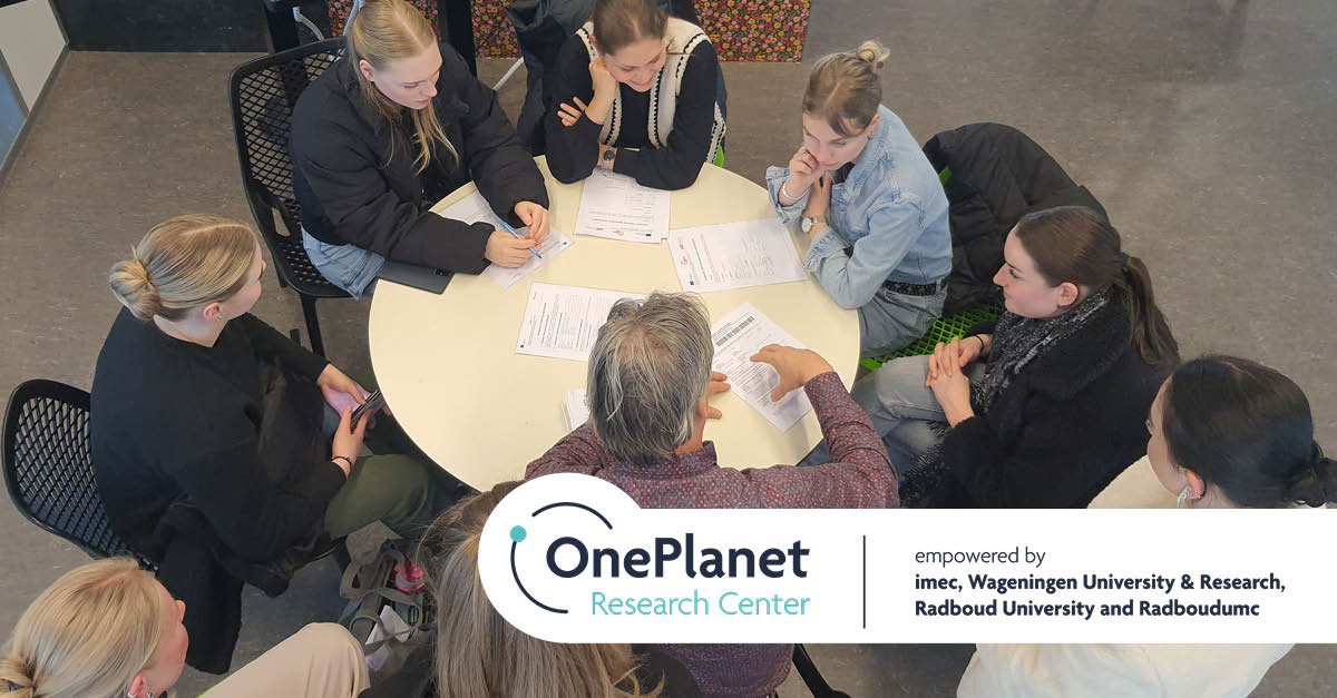 100 studenten Verpleegkunde van ROC Nijmegen pitchen hun innovatieve ideeën tijdens de Zorgtechnologie Challenges. Ontdek de mooie ideeën, concepten en resultaten: bit.ly/3nBWz7u
#onderwijs #dementie #parkinson #obesitas #gezondheid #technologie #innovatie